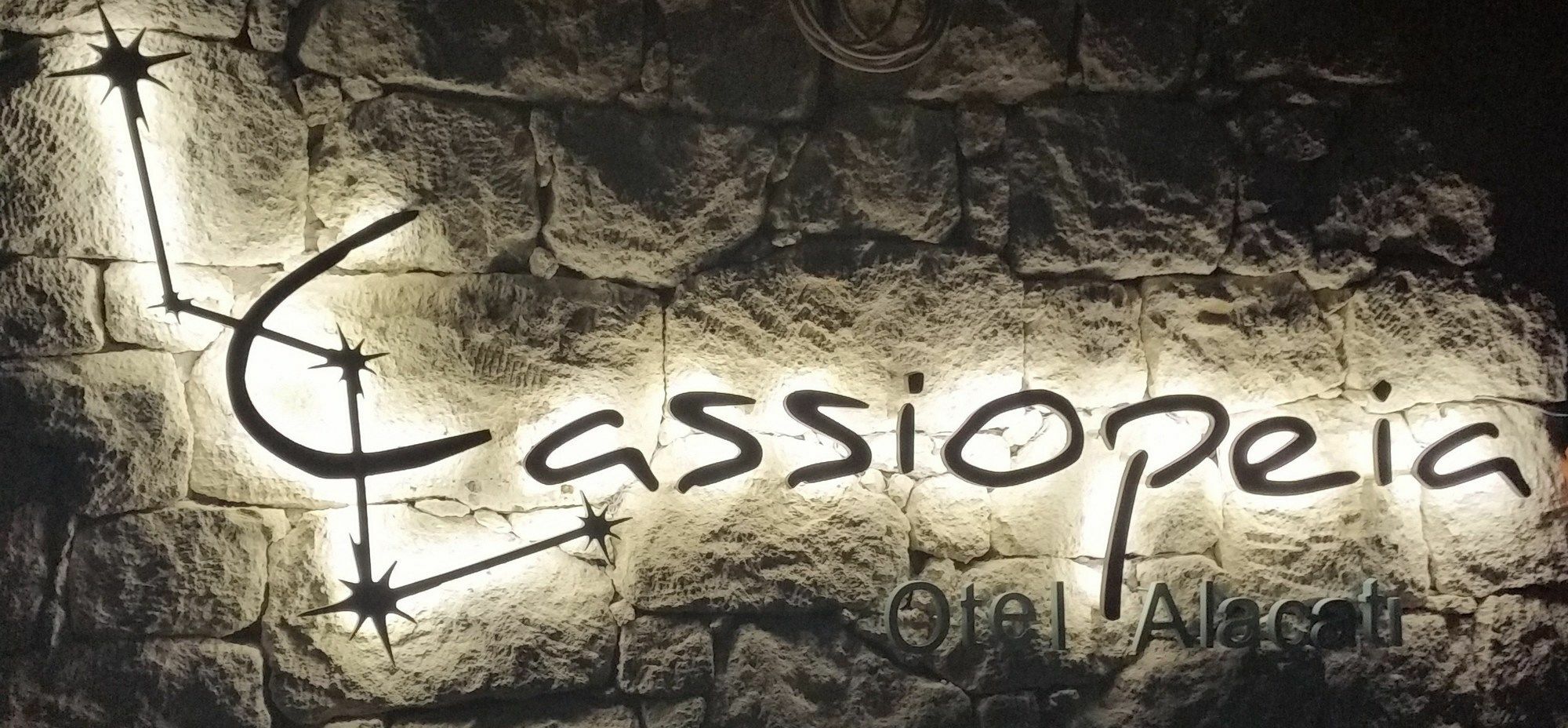 Cassiopeia Hotel Alacatı Bagian luar foto