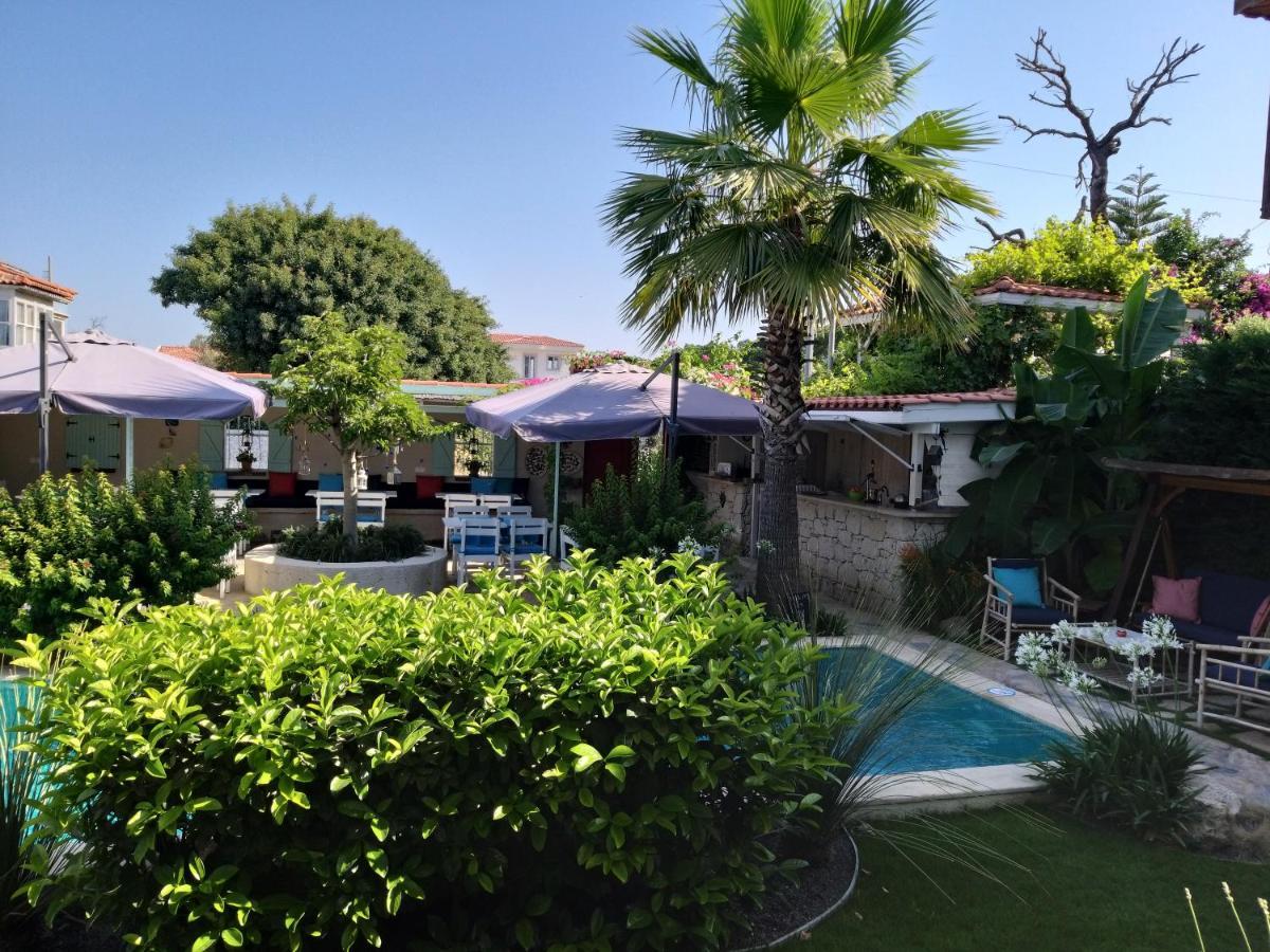 Cassiopeia Hotel Alacatı Bagian luar foto